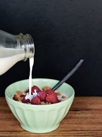 berries and cream