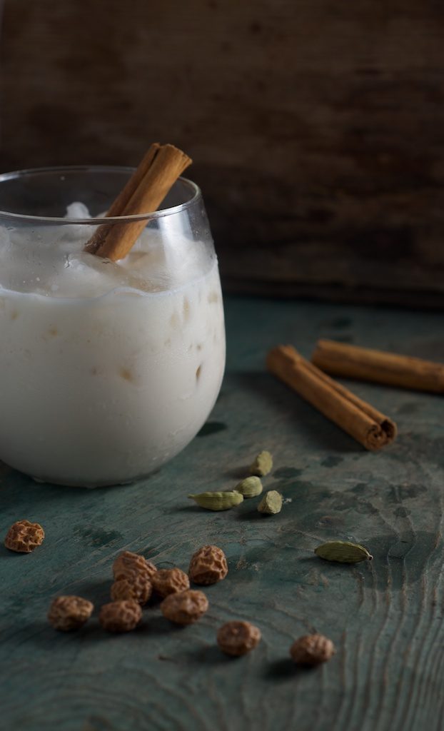 How to make traditional Nigerian tigernut milk (kunnu aya) or horchata de chufa. #nourishedkitchen